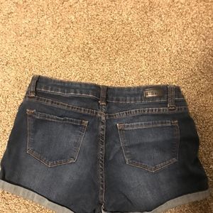 STS Blue Short